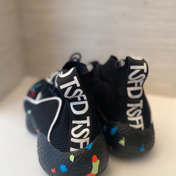 Men’s shoes - Picture 3 of 3